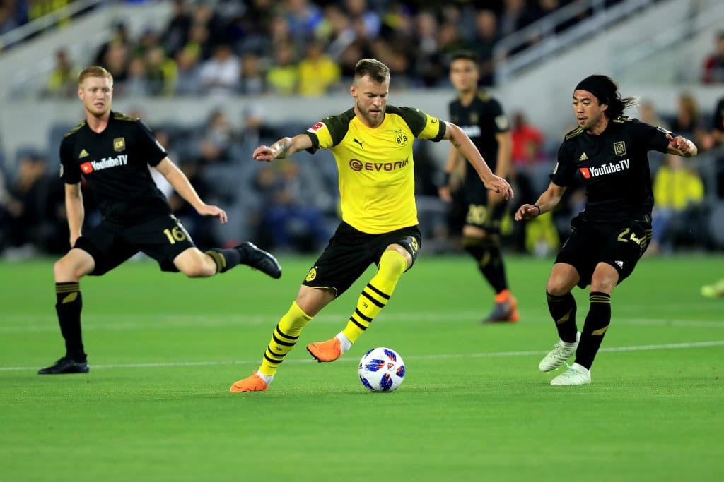 El ucraniano Andryv Yarmolenko aparece como una opción en firme para reforzar el West Ham United, donde milita el mexicano Javier Hernández y que ha tenido varios fichajes en ataque.