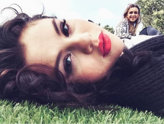 Selena está más hermosa que nunca, por eso lo demuestra a través de sus redes sociales.