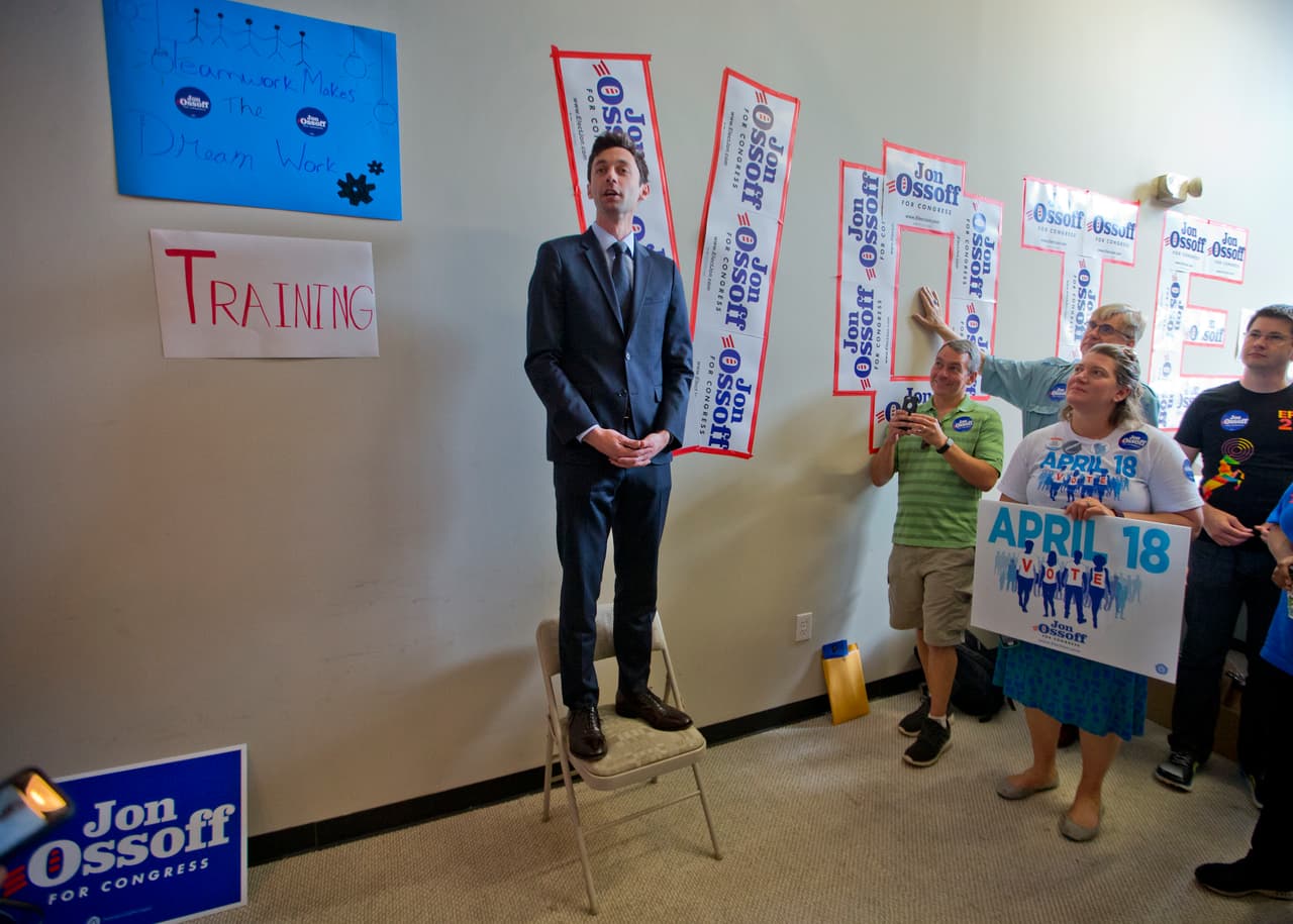 Candidato demócrata al Congreso por Georgia gana la elección cómodamente, pero habrá segunda vuelta