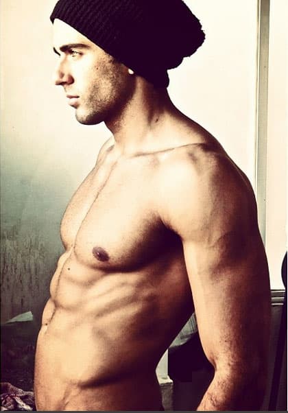 Seguramente José Pablo Minor te ha robado el corazón.