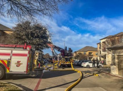 Residentes de 21 unidades de un complejo de apartamentos fueron desplazados el martes debido a un incendio en Round Rock.