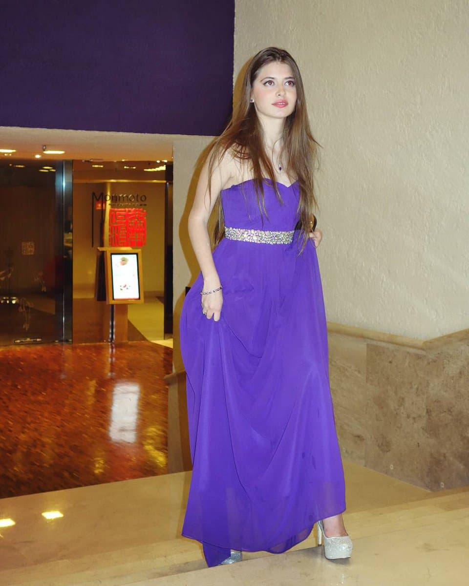 <b><a href="http://www.univision.com/programas/novelas/daniela-aedo-de-estrella-de-novelas-infantiles-a-bloguera-fotos">Daniela</a></b> ha estado alejada de los melodramas por ocho años y su visita en la 'fabrica de sueños' podría ser su regreso a la pantalla.