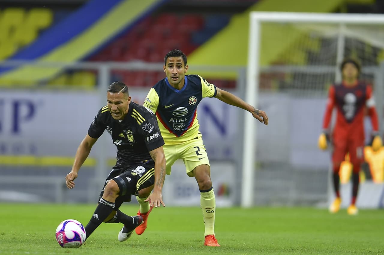 Con dos grandes goles de Sebastián Cordova y un potente cabezazo de Emanuel Aguilera en su regreso de la lesión, América consigue un triunfo clave frente a los Tigres en el Estadio Azteca.