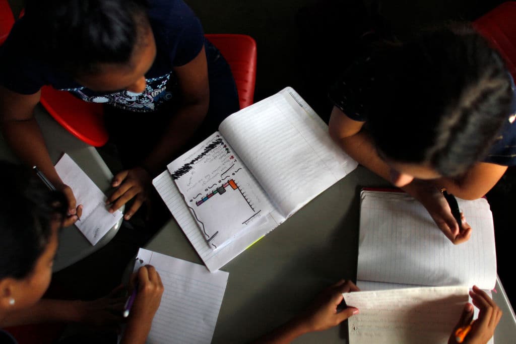 Escuelas de Puerto Rico dependen en un 68% de fondos federales: ¿Qué pasaría si EE. UU. cierra su Departamento de Educación?
