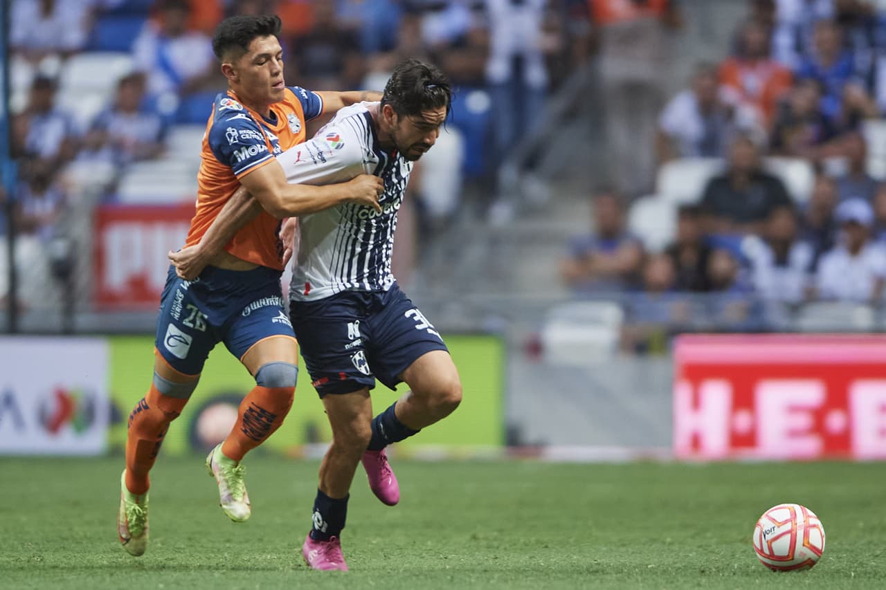 Rayados sigue en su buena racha y ahora venció a un Puebla que fue aguerrido pero que no tuvo reacción y de esa forma el equipo de Vucetich se mantiene en la cima del Apertura 2022 gracias al gol de Stefan Medina.