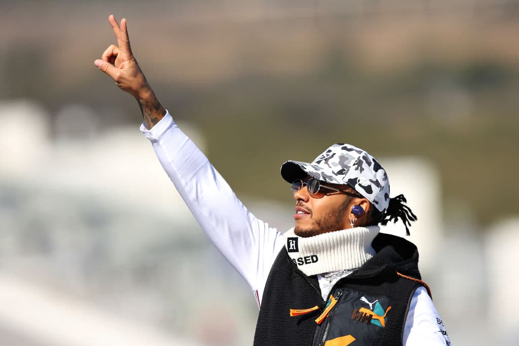 Valtteri Bottas gana el premio de Austin; Hamilton es segundo pero gana su sexto título mundial.