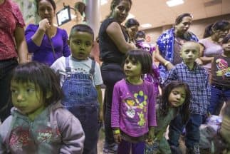 Human Rights Watch advierte que la orden ejecutiva de Trump no alivia la crisis en la frontera