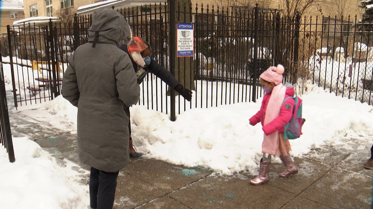Otros 123 mil estudiantes han optado por continuar con el aprendizaje remoto.