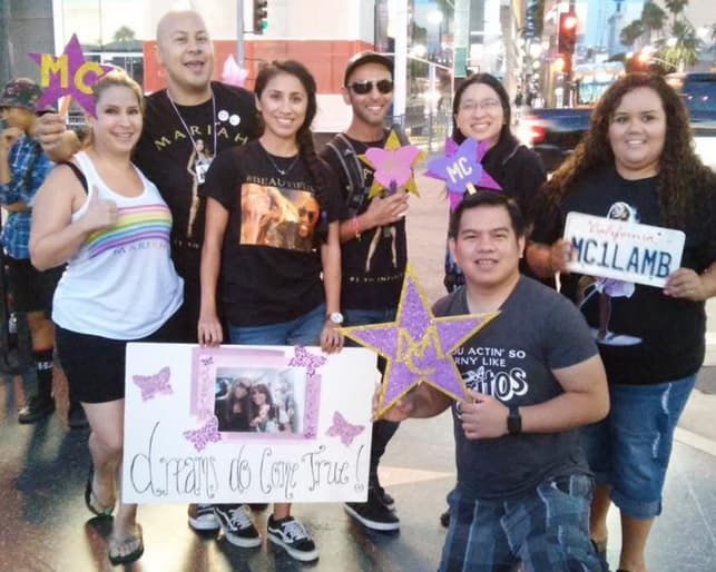 Sus fieles seguidores aguantaron altas temperaturas para estar cerca de su diva.