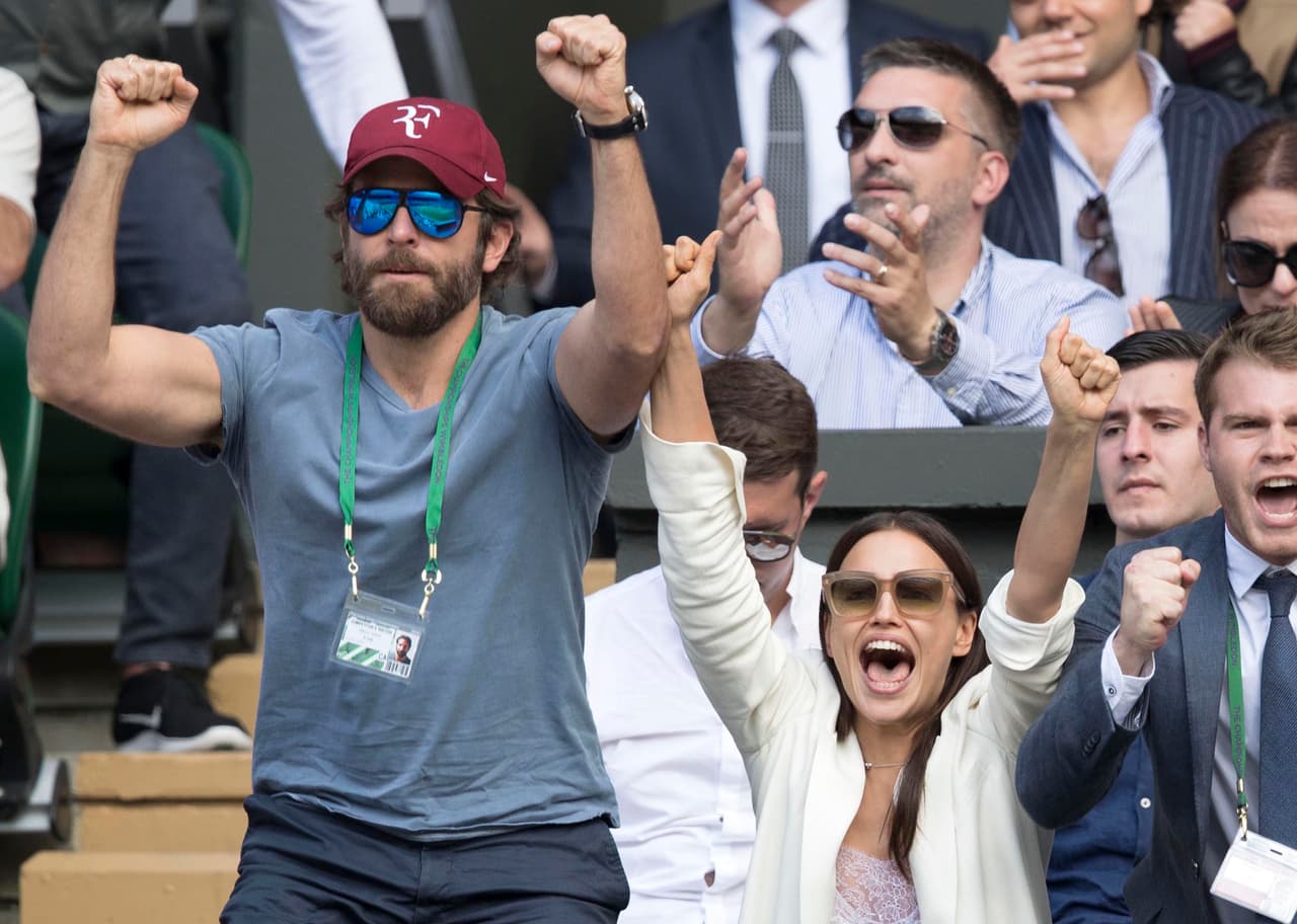 Los brazotes de Bradley en 'display'.