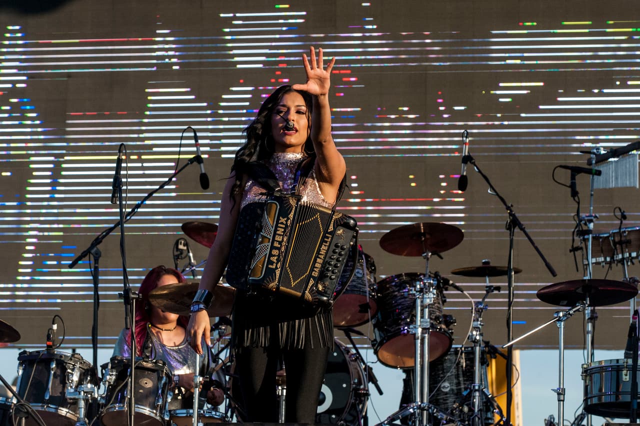 7 escenarios y mas de 50 artistas en 3 dias fueron los ingredientes para PuebloFest el 17 al 19 de marzo donde llegaron personas para disfrutar de todo el estado de California.