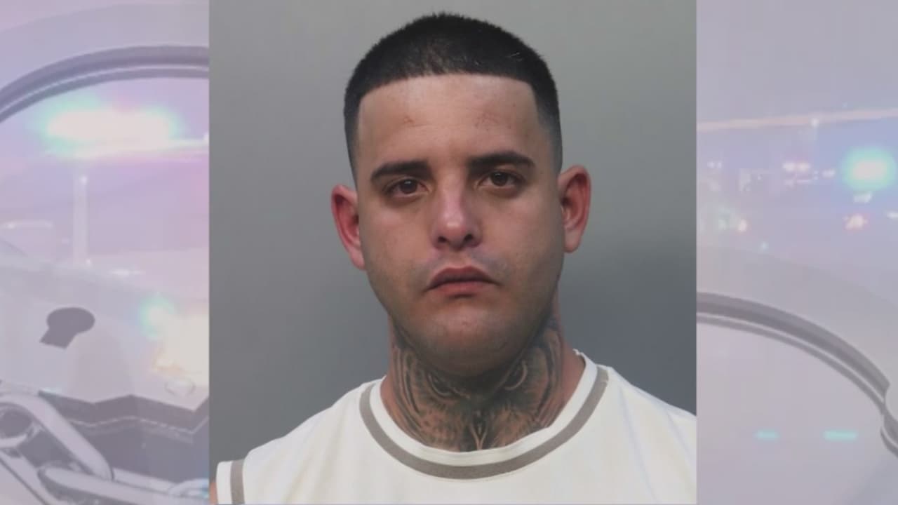 Arrestan a hombre por secuestro y asalto armado en estafa de Facebook Marketplace