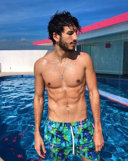 De acuerdo con información de Caracol Tv, el cantante colombiano actuará en una serie producida por Disney.