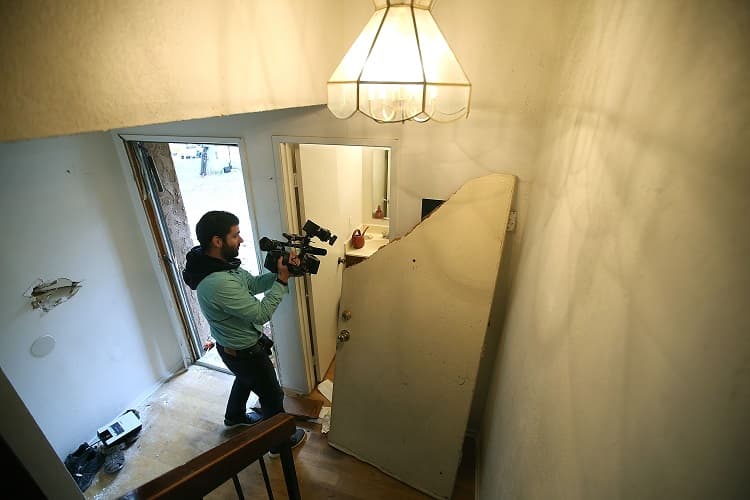 Interior de la casa yed Farook y su esposa Tashfeen Malik