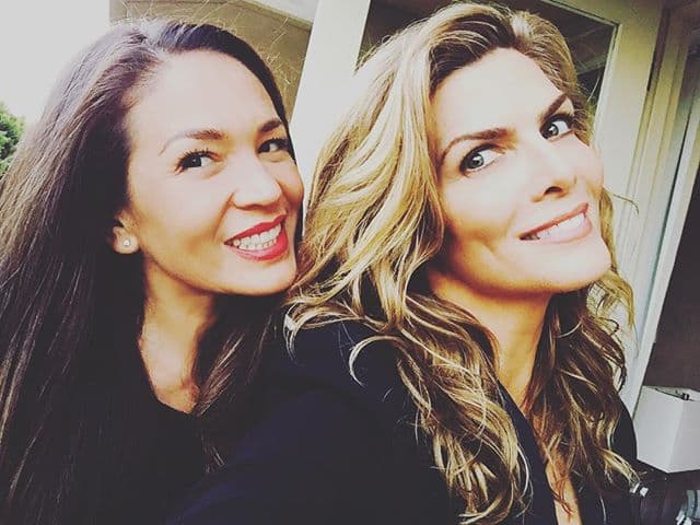 Las conductoras comenzaron a trabajar juntas desde el año 2000 y continúan teniendo una amistad hasta la fecha.