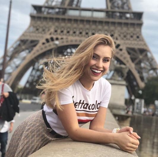 Participó en otras telenovelas infantiles como 'Alegrijes y rebujos' y 'Sueños y caramelos'.