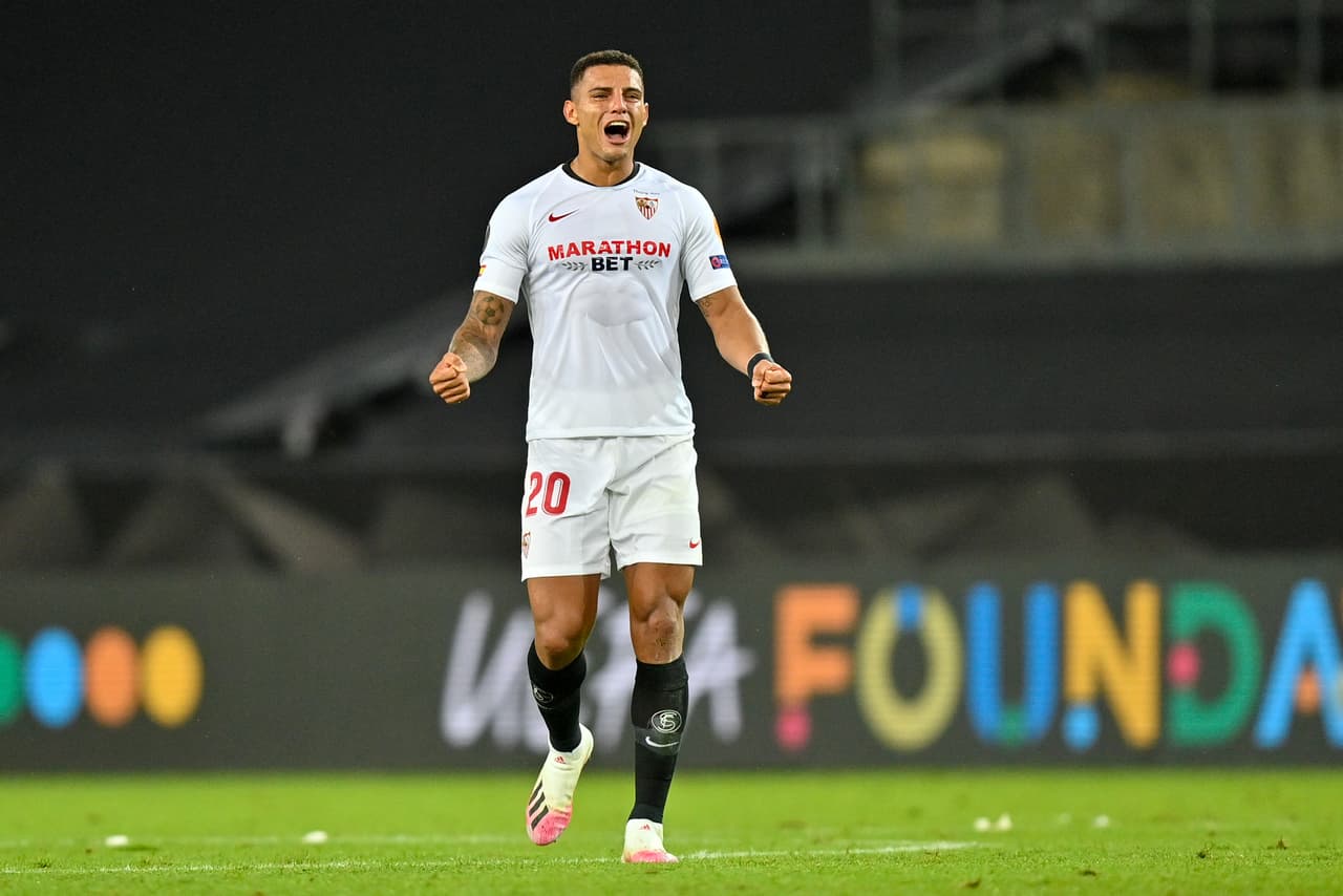 Diego Carlos | Sevilla | 60 millones de dólares aproximadamente.