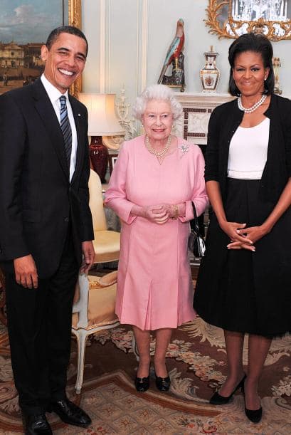 La primera dama siempre se ocupa de la salud, disciplina y éxito de sus hijas, antes que de la política, aunque en ambas tareas se saca un 10. Ha demostrado que además de ser una profesionista exitosa, madre dedicada y luchadora incansable, es una icono de moda y 'glamour'. Sin duda, ella es ejemplo y motivación para muchas madres que deben ser líderes, fuera y dentro de casa.