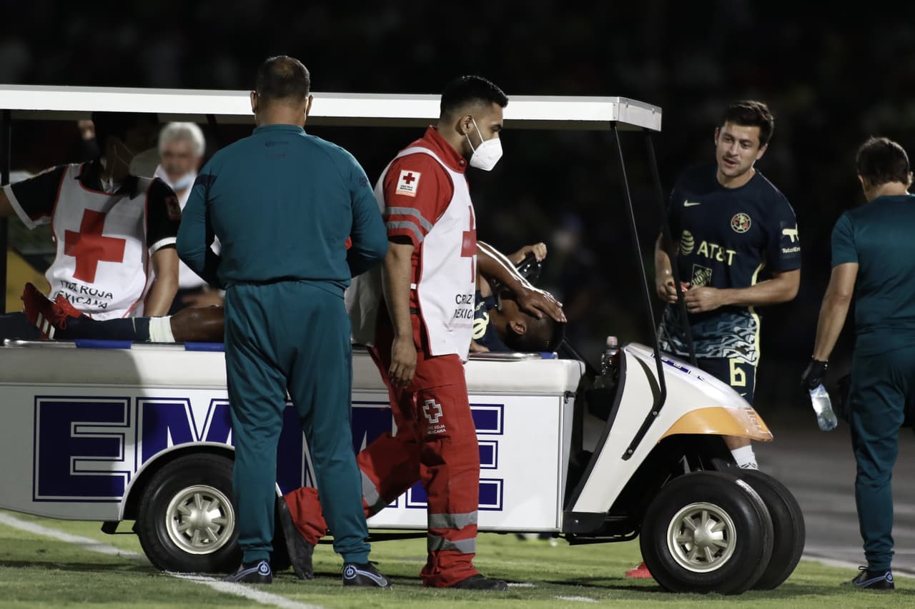 Roger Martínez y Alvaro Fidalgo fueron los encargados de comandar la remontada en la frontera, vencen 1-2 a Bravos y se mantienen como líderes solitarios del Apertura 2021.