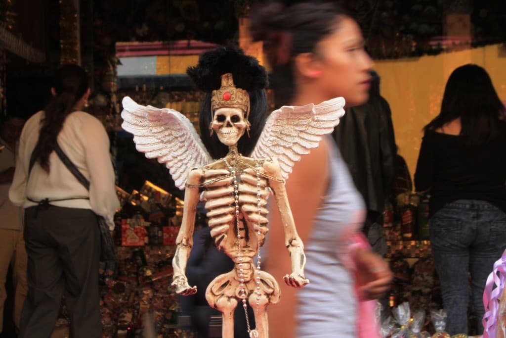 Los devotos van desde personas pobres hasta aquellos con estudios superiores.