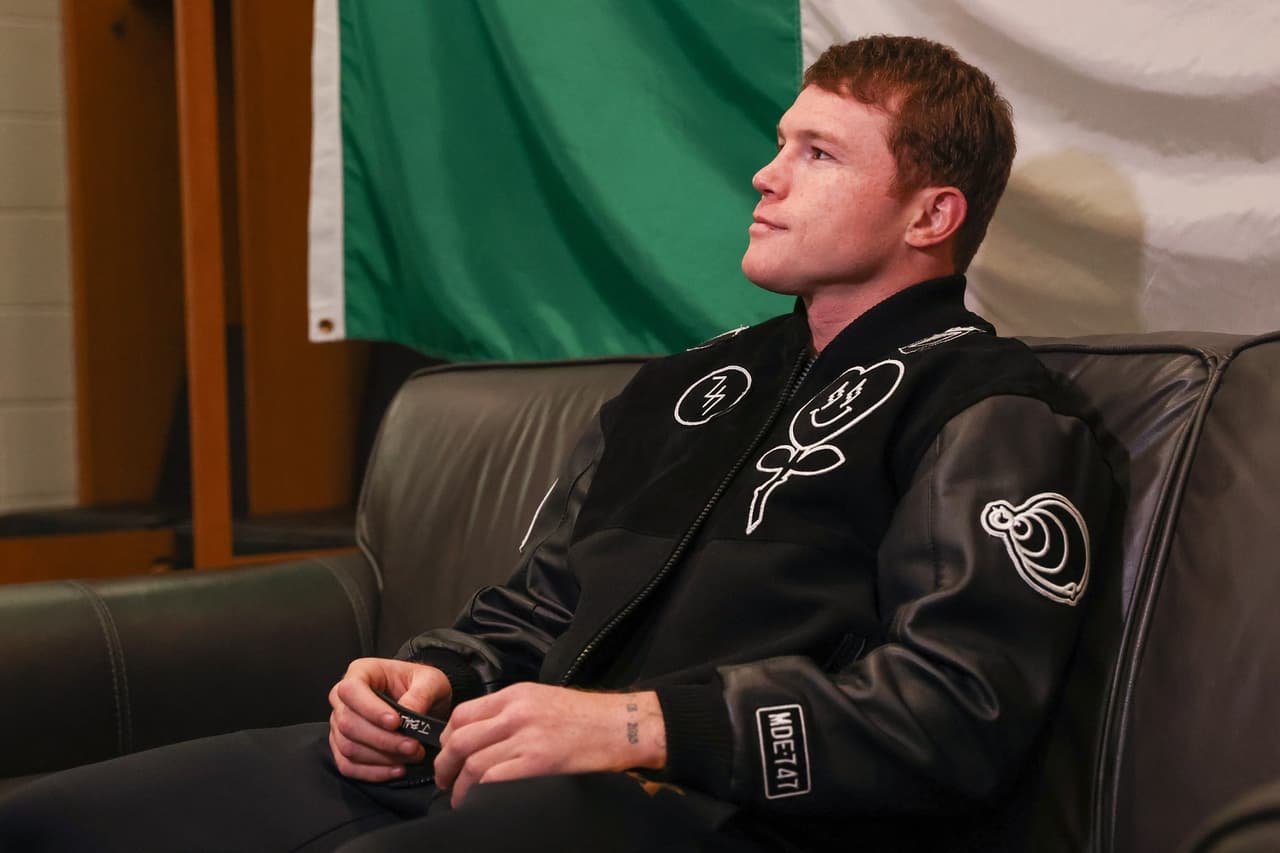 ¡Así se viven los instantes previos al pleito Canelo vs Yildirim! | Ambos combatientes ya se alistan en las instalaciones del Hard Rock Stadium.