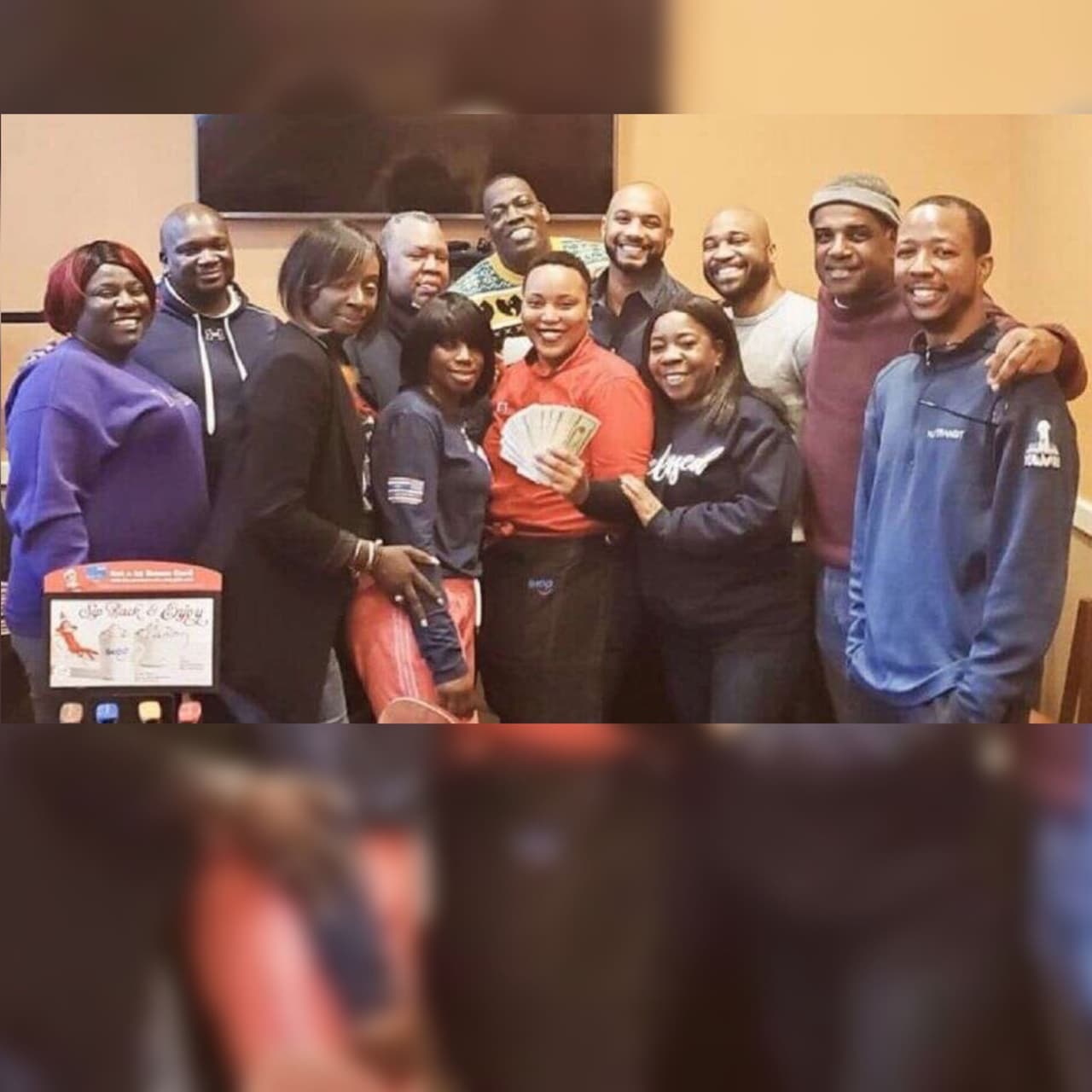 Una mesera de Nueva Jersey recibe una propina de $1,200