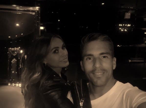 El cupido de la pareja fue el alcalde de Acapulco, Manuel Añorve Baños, quien invitó a Galilea Montijo a su cierre de campaña, y fue ahí donde conoció a Fernando Reina.