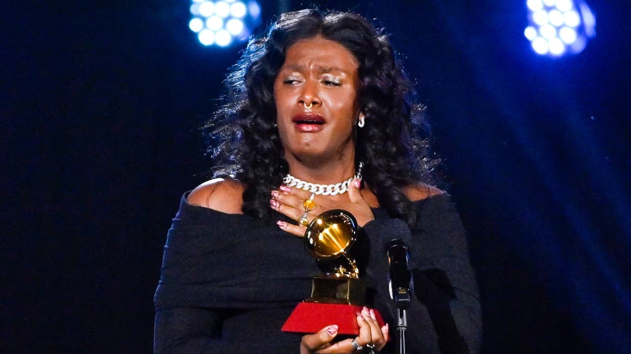 ¿Quién es Liniker? La primera mujer transgénero en recibir un Latin GRAMMY