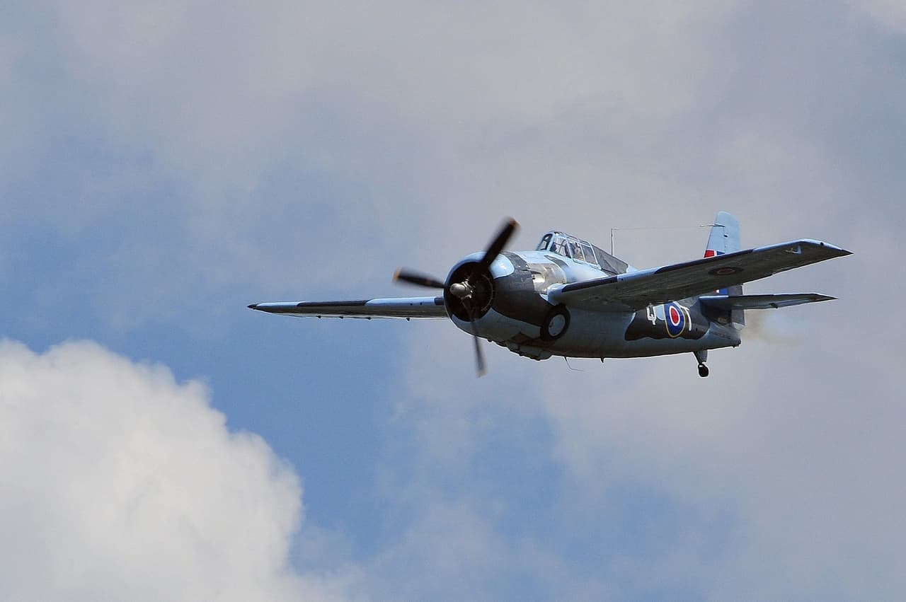 El D-Day Squadron arriba a su 75 aniversario y es una division de la organización sin fines de lucro Tunison, dedicada a la restauración de naves de combate de la Segunda Guerra Mundial.