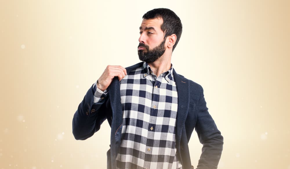 <h3 class="cms-H3-H3">Influencia de </h3>
<h3 class="cms-H3-H3">Saturno retrógrado en Capricornio </h3>
<br>Saturno es tu regente y ahora al entrar retrógrado puede que te asustes, pero no lo hagas, al contrario, se flexibilizarán ciertas actitudes que has tenido, el peligro consiste en la rigidez, en tratar de llevar las cosas al pie de la letra. 
<br>