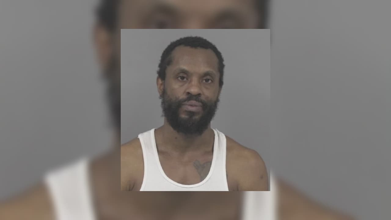 Llamó al 911 y confesó haber asesinado a sus cuatro hijos, según autoridades del condado de Johnston