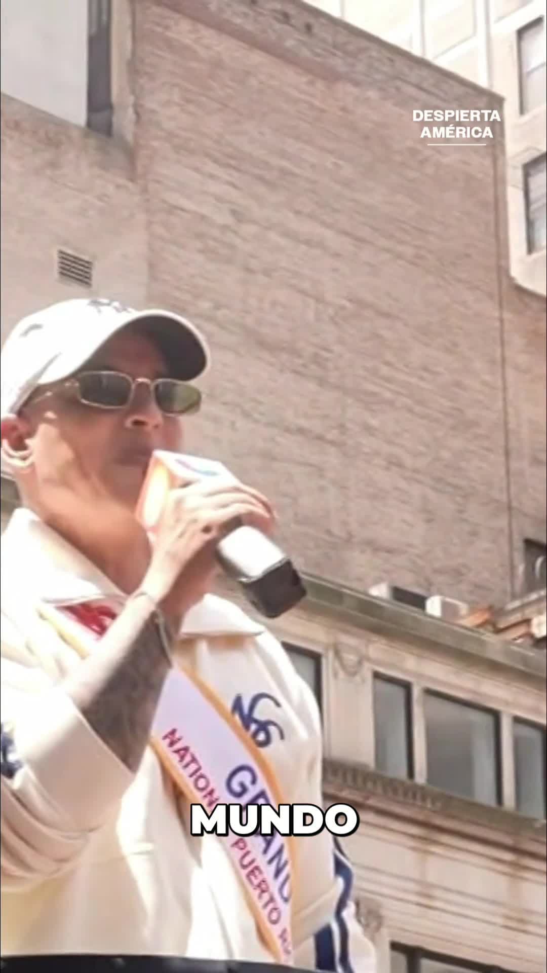 Daddy Yankee no pudo ocultar su emoción por representar a Puerto Rico en NY