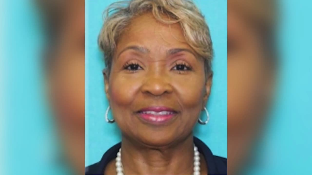 Arrestan a la recaudadora de impuestos del condado Fort Bend acusada de fraude electrónico
