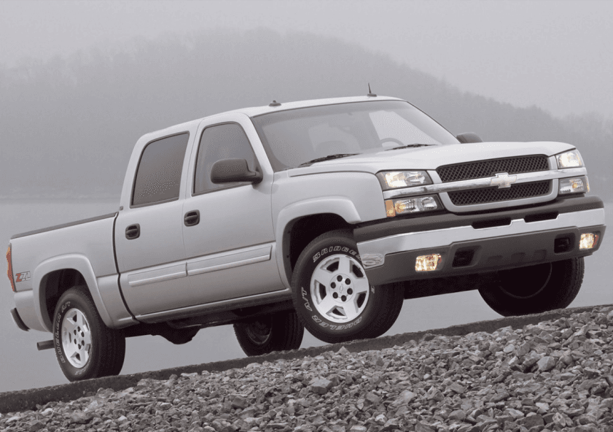 <b>4. <u>Chevrolet Silverado 2004</u>.</b>
<br>La segunda pickup en esta lista es la Silverado 2004 con 31,238 unidades robadas en el 2016. Este número casi duplica el de los Camrys robados durante el mismo periodo.