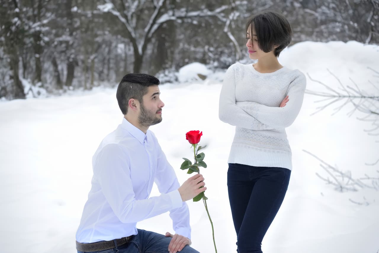 Por eso su lenguaje secreto está implícito en la forma como reacciona a lo que escucha pues antes de hablar o actuar tratará siempre de conceder el beneficio de la duda, entender a la otra persona, y cuando sea posible, perdonar y olvidar.