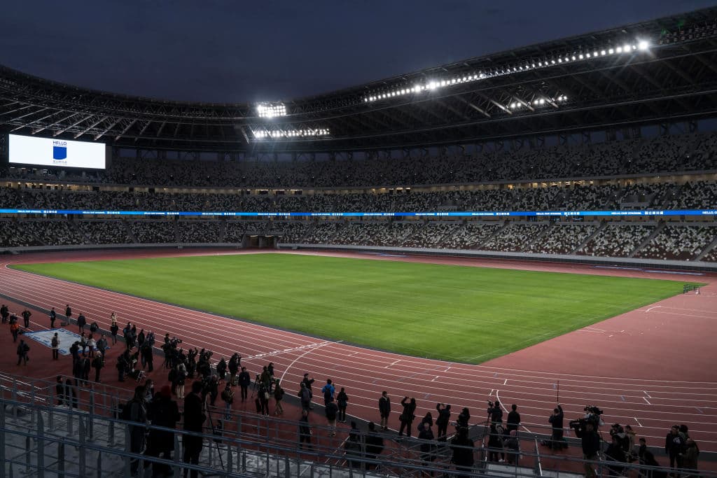 El estadio fue construido sobre el espacio que anteriormente ocupaba el estadio olímpico que se usó para los Juegos Olímpicos de 1964. El estadio será sede de las ceremonias de inauguración y clausura de los Juegos Olímpicos, así como del atletismo, que darán inicio el próximo 24 de julio.