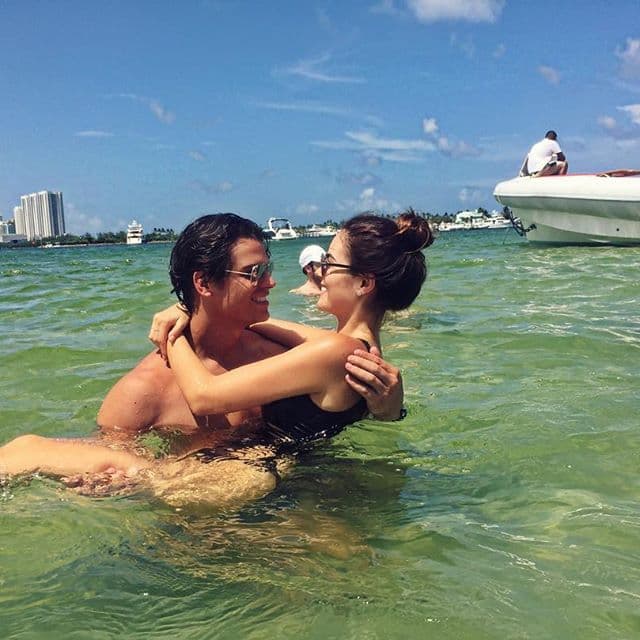 Los tortolitos han hecho muchos viajes alrededor del mundo durante su noviazgo.