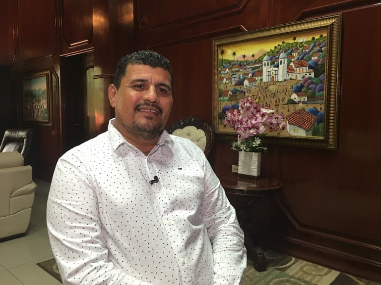 Adonias Morales, alcalde de El Paraíso y amigo íntimo de Alexander Ardon.