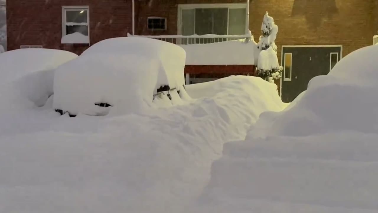 Nevadas por efecto lago dejan 3 muertos al oeste de Nueva York