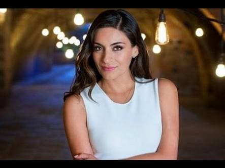 Ana Brenda Contreras e Iván Sánchez protagonizaron (y se enamoraron durante las grabaciones) de esta versión de 'La mentira', que bajo el título de 'Lo imperdonable', se mezcló con otras tramas y no tuvo el efecto deseado. Sin embargo, en su papel de Verónica, la guapa actriz mexico-texana estuvo espléndida y radiante.