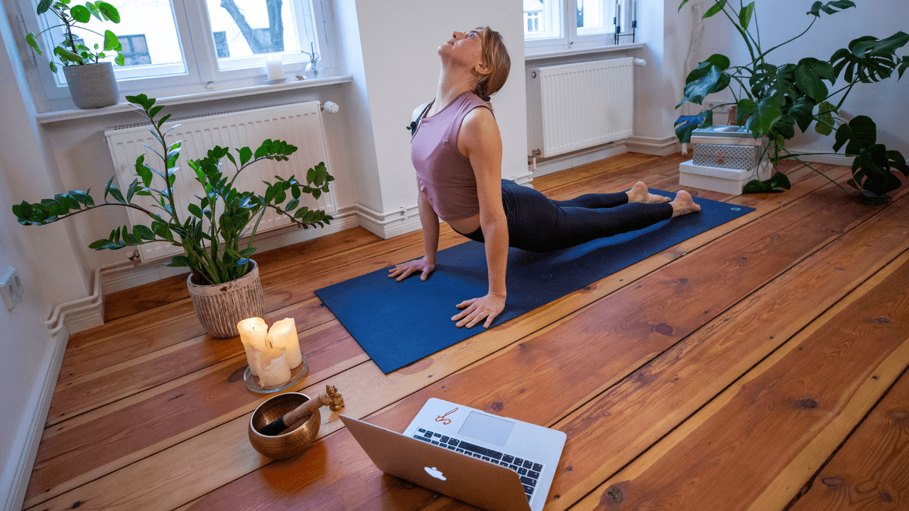 El ejercicio es uno de los hábitos para estimular las hormonas de la felicidad