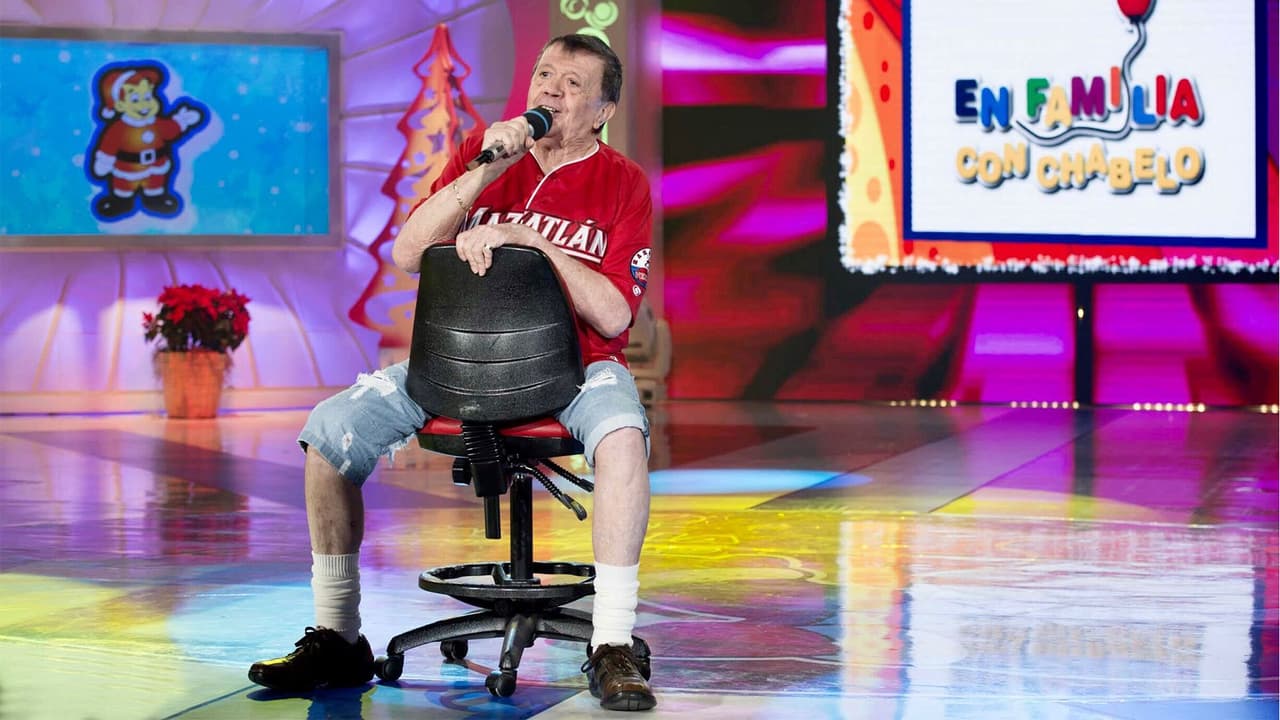 Al poco tiempo, el productor Luis de Llano le ofreció trabajo como asistente de producción, con lo que 
<b>comenzó su carrera en la televisión.</b>