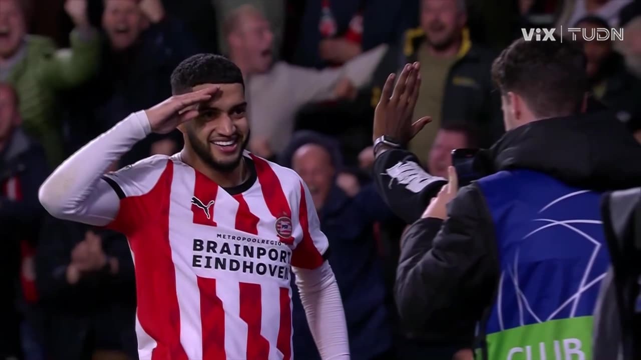 ¡GOLAZO! Saibari da la vuelta al marcador y pone al PSV arriba 2-1 ante Napoli