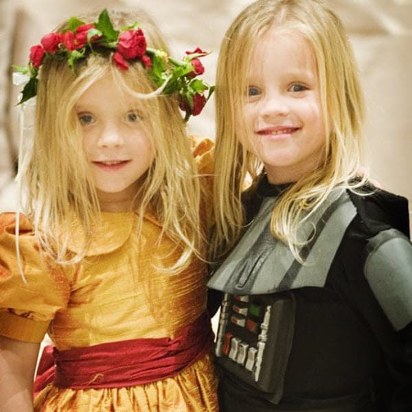 Sienna y Savannah son los nombres de las 'princesas' de Carlos, como las llama de cariño.