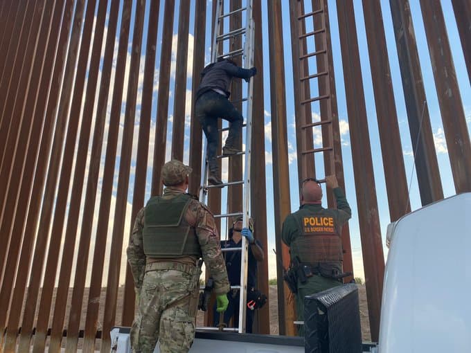 Se reportan al menos cinco fallecimientos este año y otros seis en 2021, según CBP.