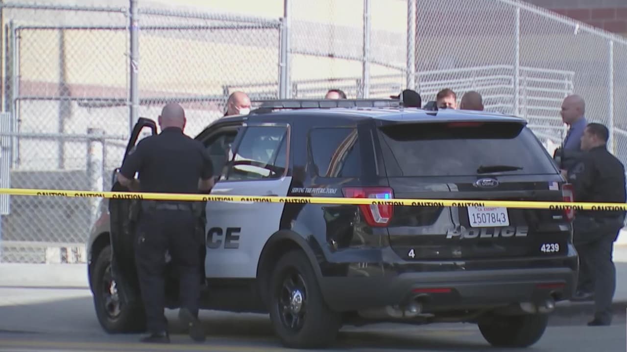 Apuñalan a menor en escuela de Los Ángeles: la policía arresta al presunto responsable
