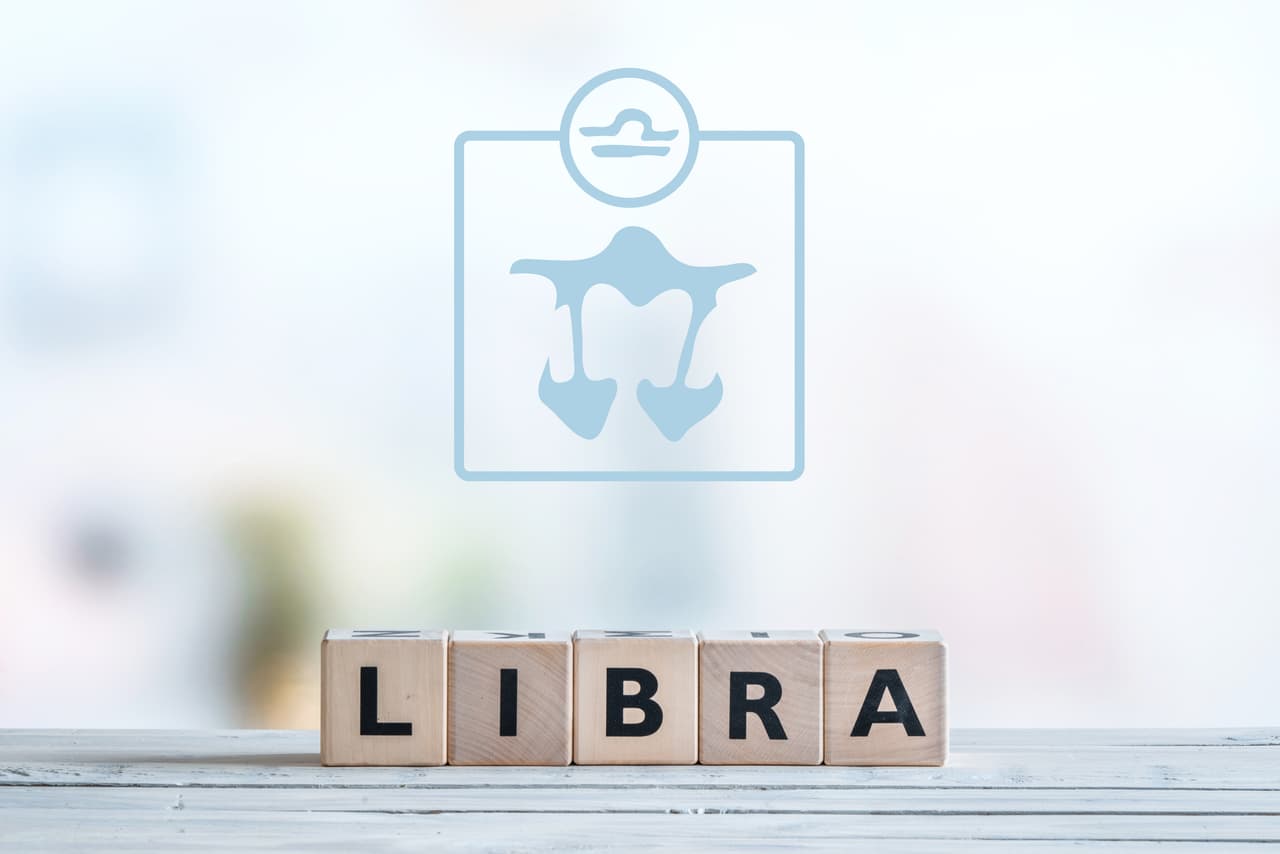 <b>Libra</b>
<br>
<b>La palabra clave de tu signo es: Yo Equilibro</b>
<br>Hay que atraer el éxito con el símbolo de su zódiaco, la balanza y el lema que les corresponde!