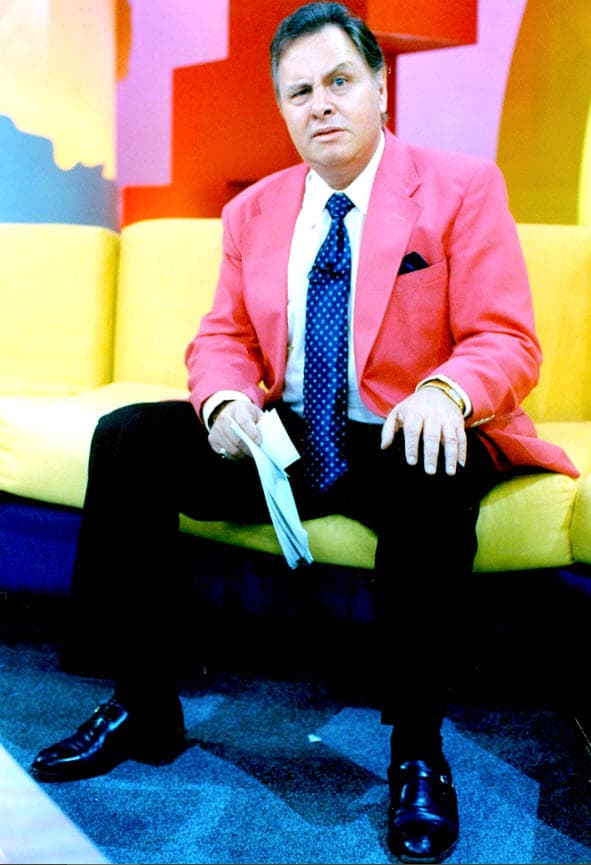 "Ellos siempre me dijeron Paul, pero mi mamá me registra como Francesco Durruti Castillo, con su apellido y ya como a los tres años se pelean mis jefes y mi papá me pone Paul Stanley Durruti".
<br>
<br>