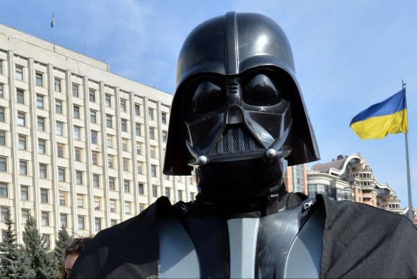 En las pasadas elecciones de 2012, Vader consiguió el 3% de los votos nulos por los simpatizantes que escribieron su nombre en las papeletas.