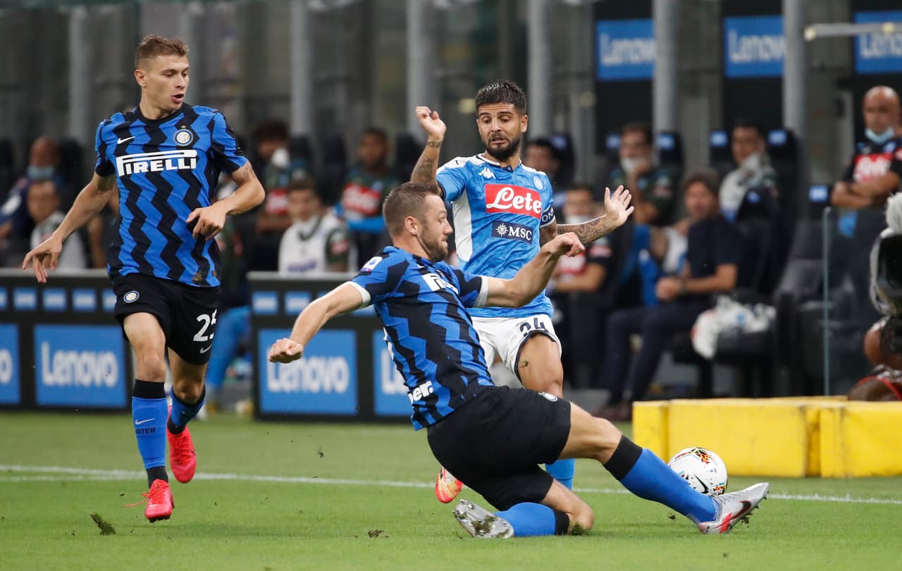 Con goles de Danila D'Ambrosio y Lautaro Martínez, el Inter se lleva los putos y deja al Napoli prácticamente fuera de los puestos de competicones europeas.